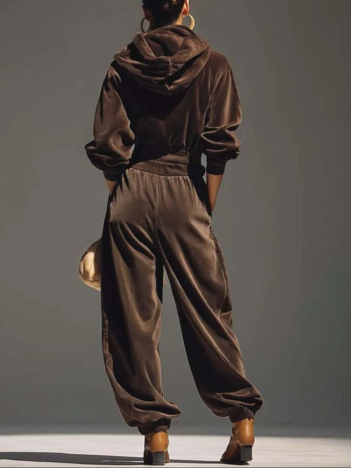 Jeanne - De Look Lounge Chic