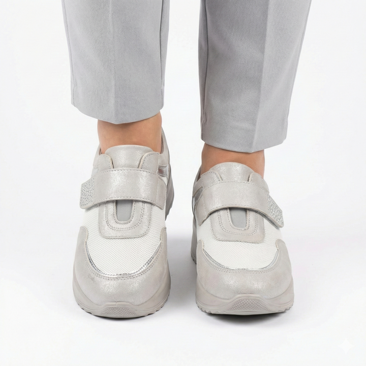 "April - Comfortabele Schoen voor Dames" can be rewritten as "April Comfortabele Schoen voor Dames".