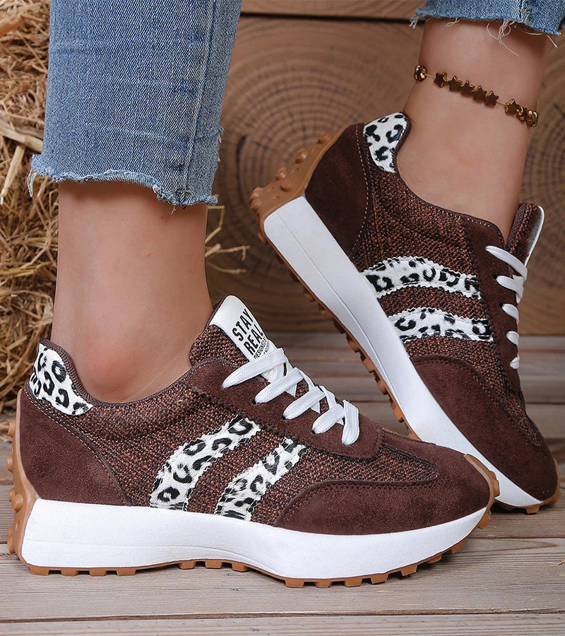 Élina™ - Ergonomische Sneakers met Verhoogd Comfort en Tijdloze Stijl