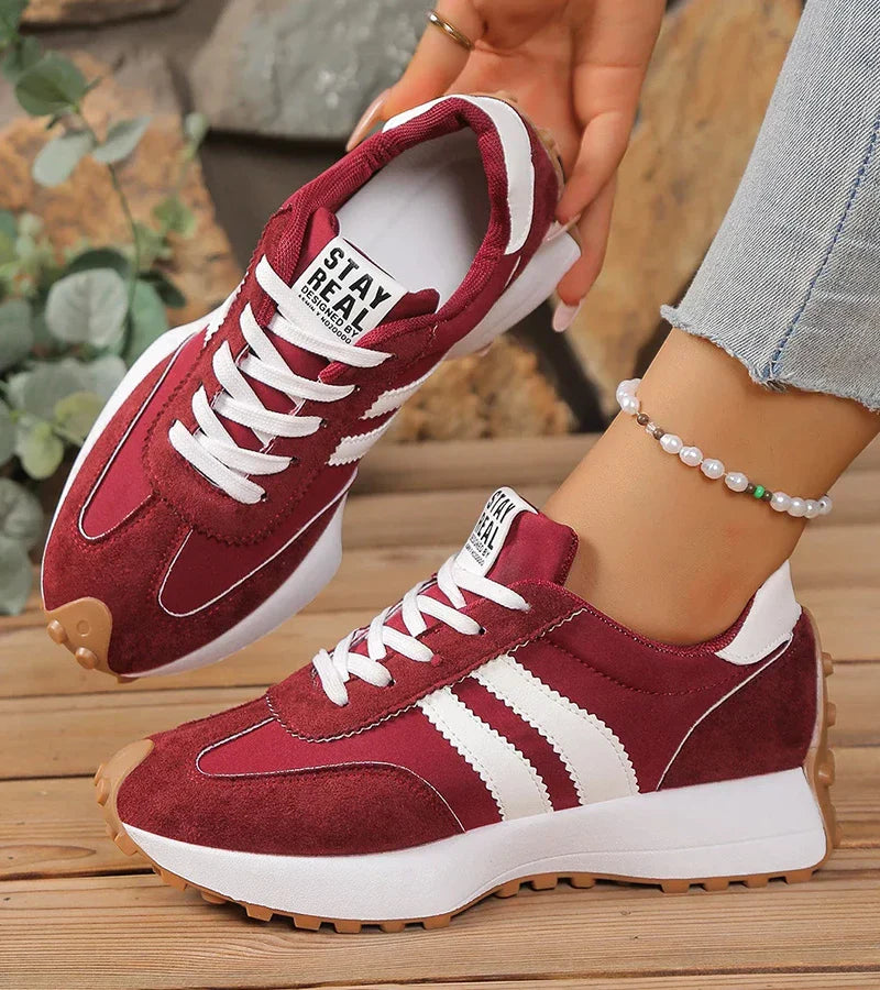 Élina™ - Ergonomische Sneakers met Verhoogd Comfort en Tijdloze Stijl