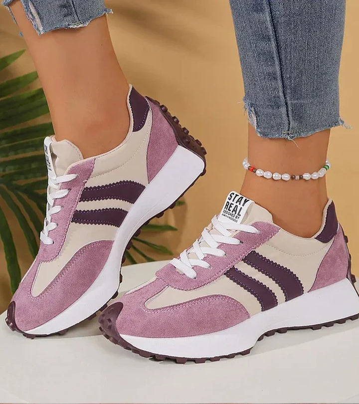 Élina™ - Ergonomische Sneakers met Verhoogd Comfort en Tijdloze Stijl