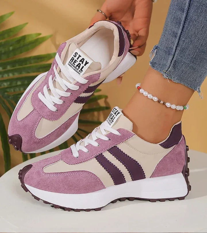 Élina™ - Ergonomische Sneakers met Verhoogd Comfort en Tijdloze Stijl