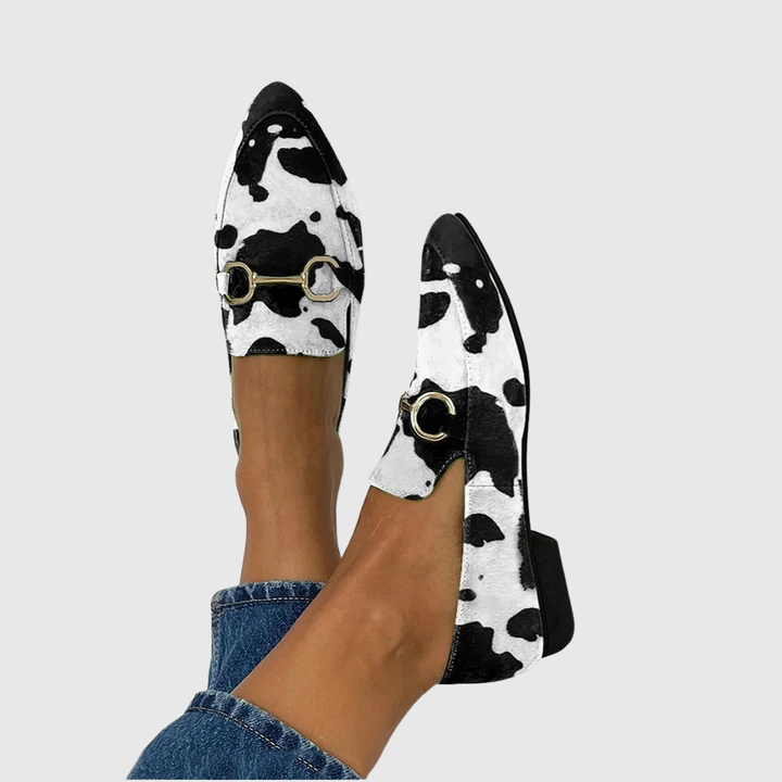 Diana - Geprinte mocassins met gespdetail