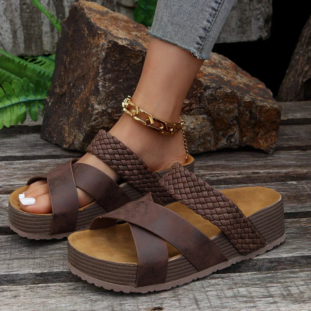 Nikki Modieuze Orthopedische Sandalen