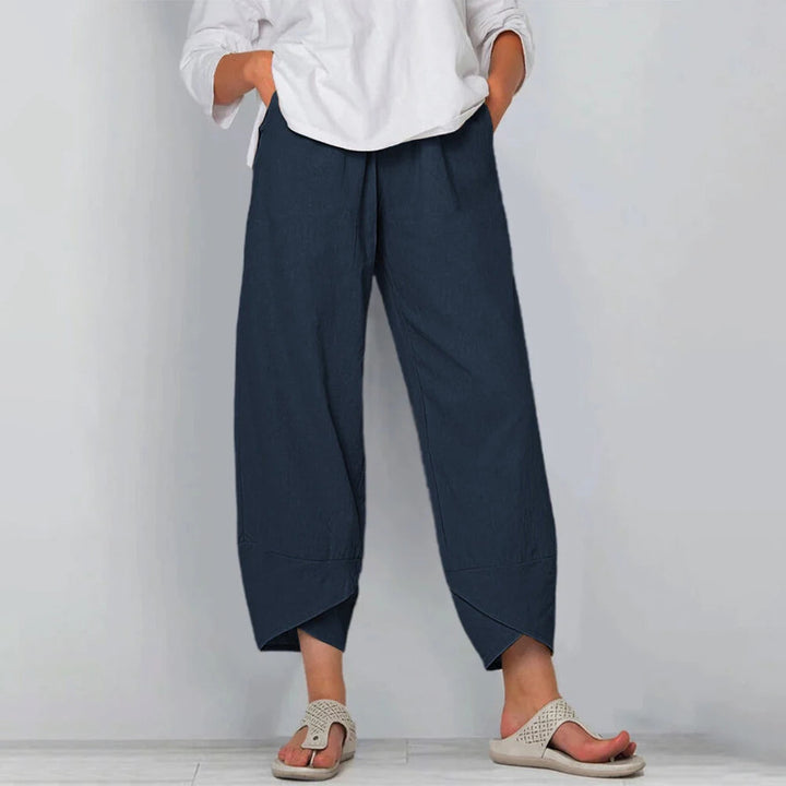 Eletta - Brede Pantalon" can be rewritten as "Eletta - Brede Pantalon.