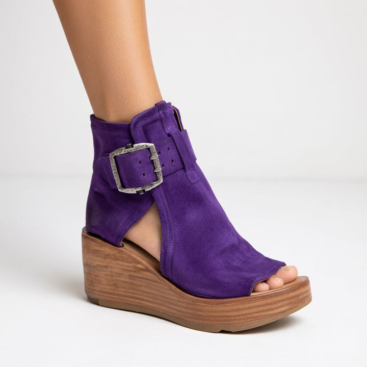 Orélisse - Geopende sleehak boots in moderne stijl