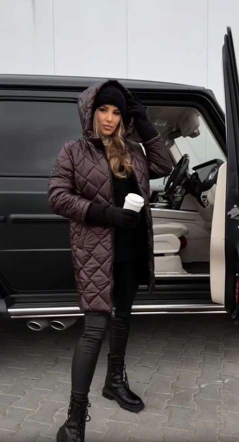 Bogna - Elegante Gewatteerde Winterjas met Capuchon