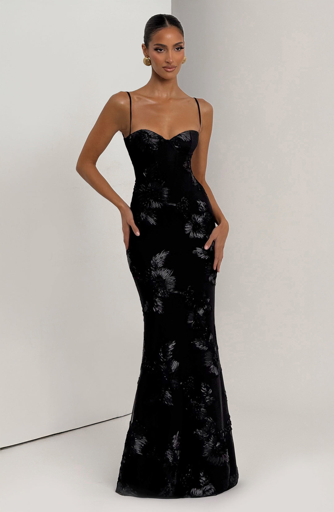 Elara - Gestructureerde elegantie met exclusieve details