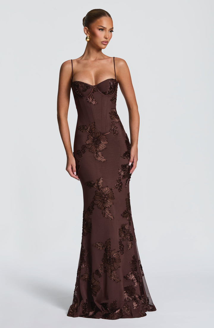 Elara - Gestructureerde elegantie met exclusieve details