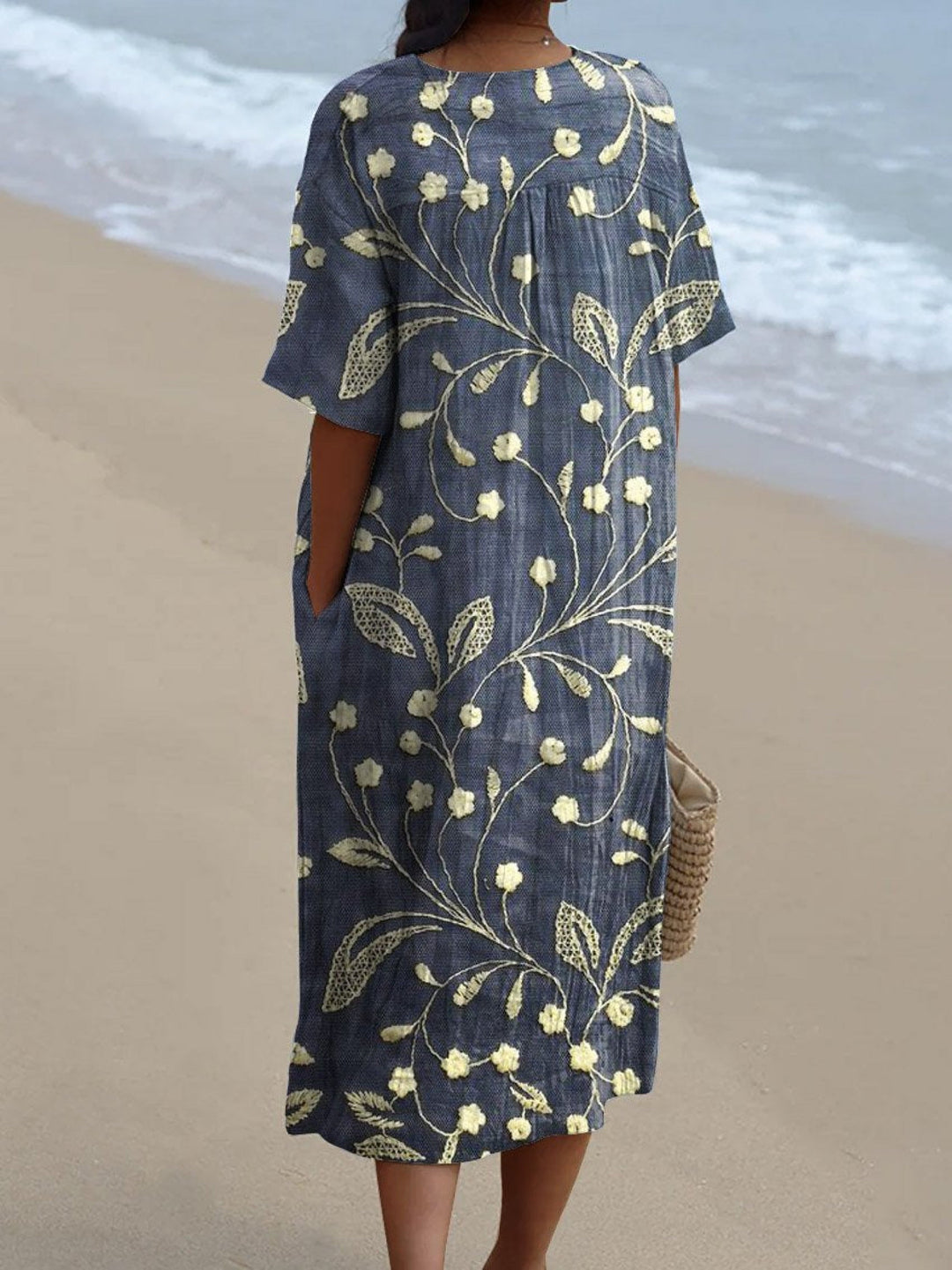 Lieke - Vintage Bloemenjurk  becomes  Lieke Vintage Bloemenjurk